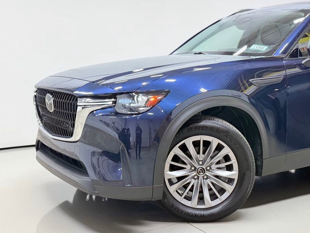 Used 2024 MAZDA CX-90 3.3 Turbo w/ Preferred Package AWD/4WD image 3