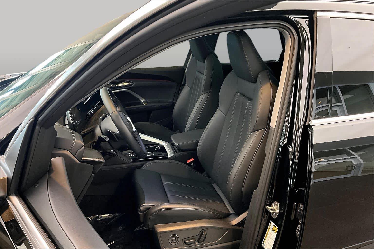 Used 2025 Audi Q5 Premium Plus AWD/4WD image 8