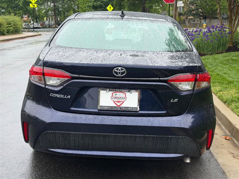 Used 2021 Toyota Corolla LE FWD image 12