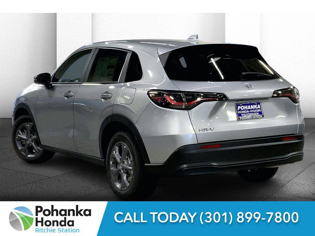 New 2026 Honda HR-V LX image 5