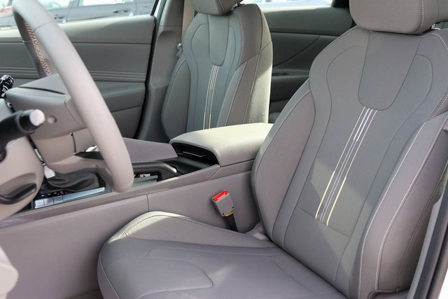 New 2026 Hyundai Elantra Sport w/ Cargo Package image 10