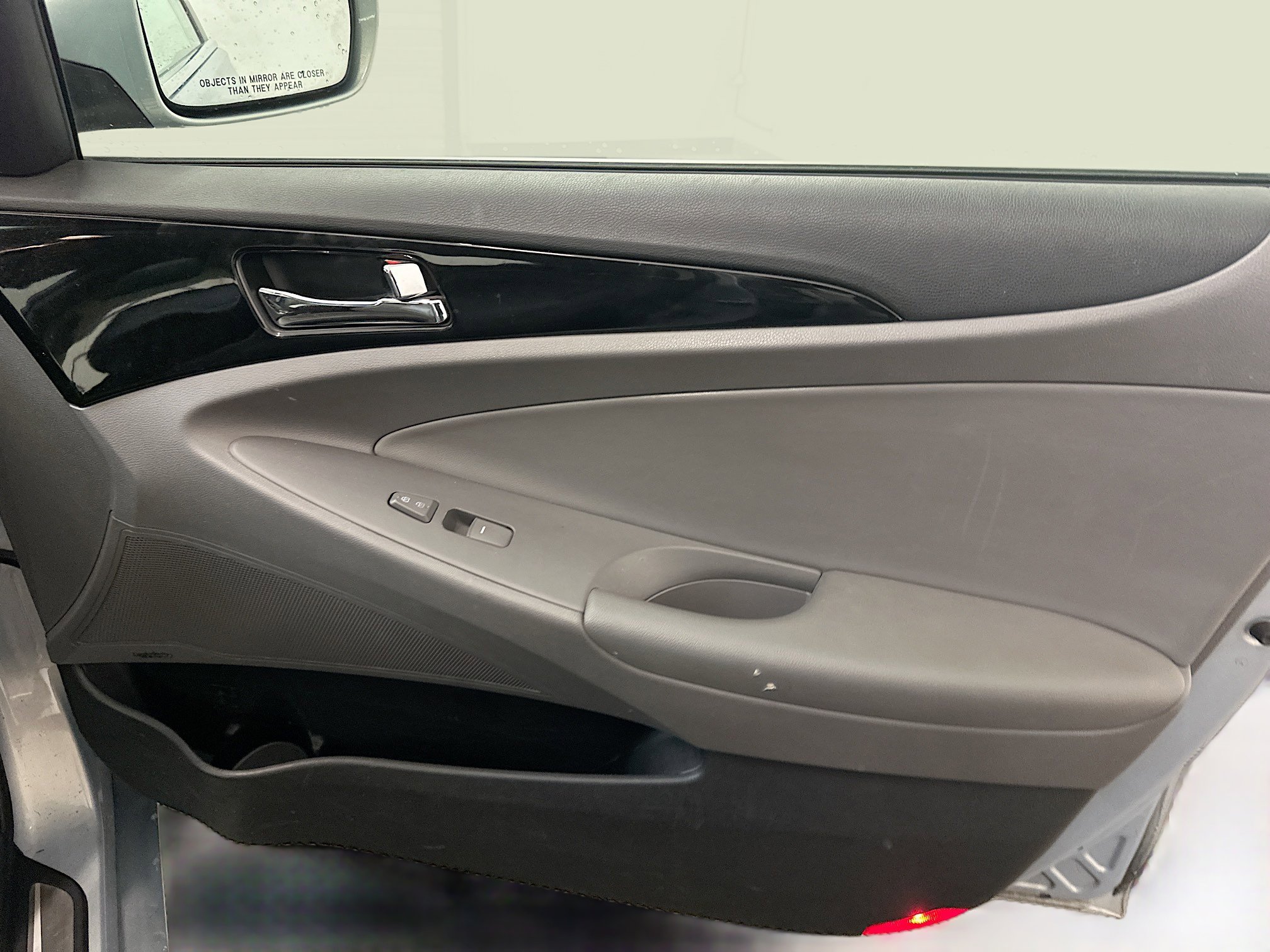 Used 2012 Hyundai Sonata Limited w/ Navigation Pkg image 34