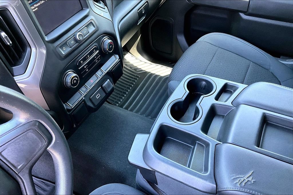 Used 2019 Chevrolet Silverado 1500 Custom Trail Boss AWD/4WD image 11