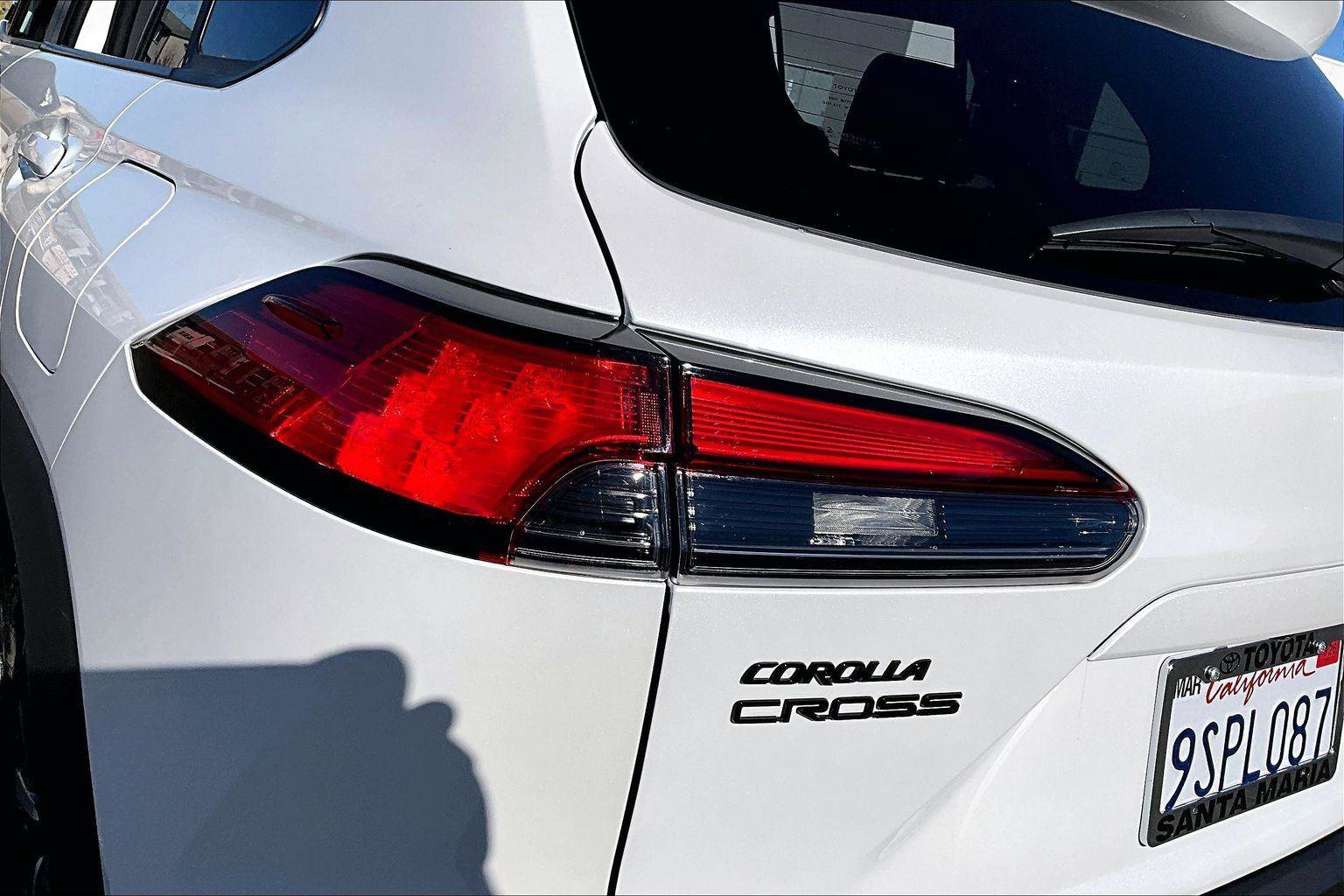 Certified 2025 Toyota Corolla Cross AWD Hybrid image 29