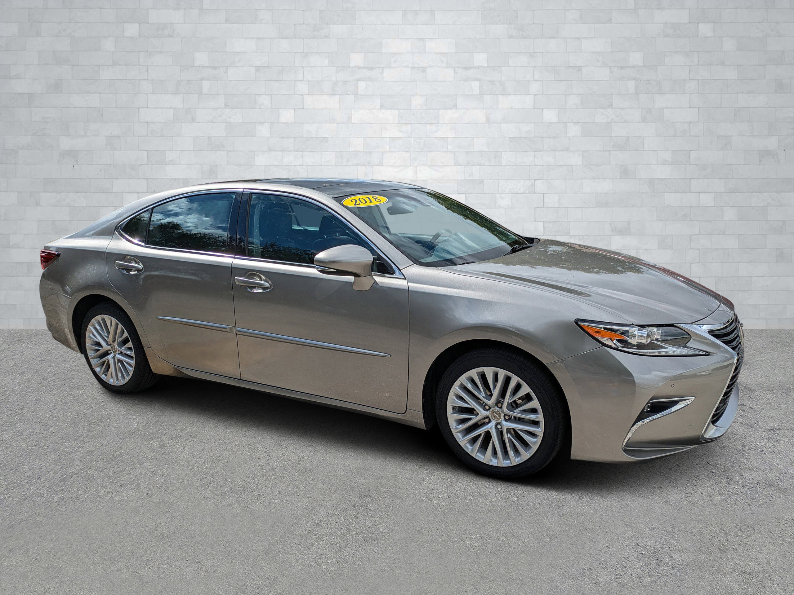 Used 2018 Lexus ES 350