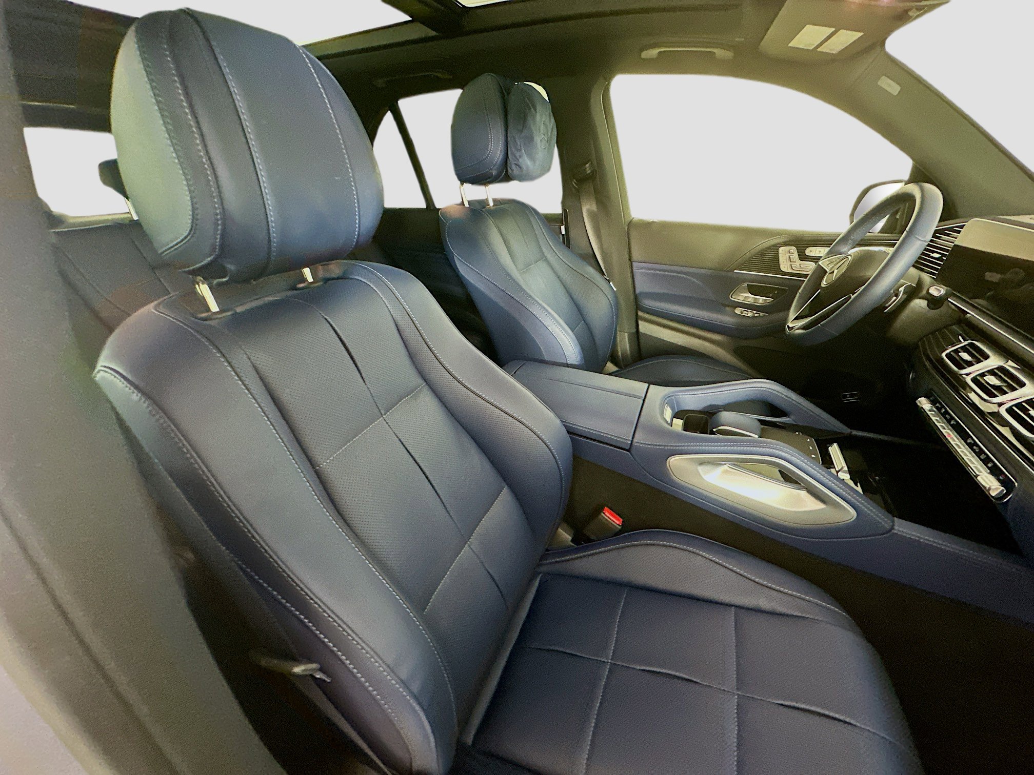 Certified 2025 Mercedes-Benz GLE 450e 4MATIC image 36