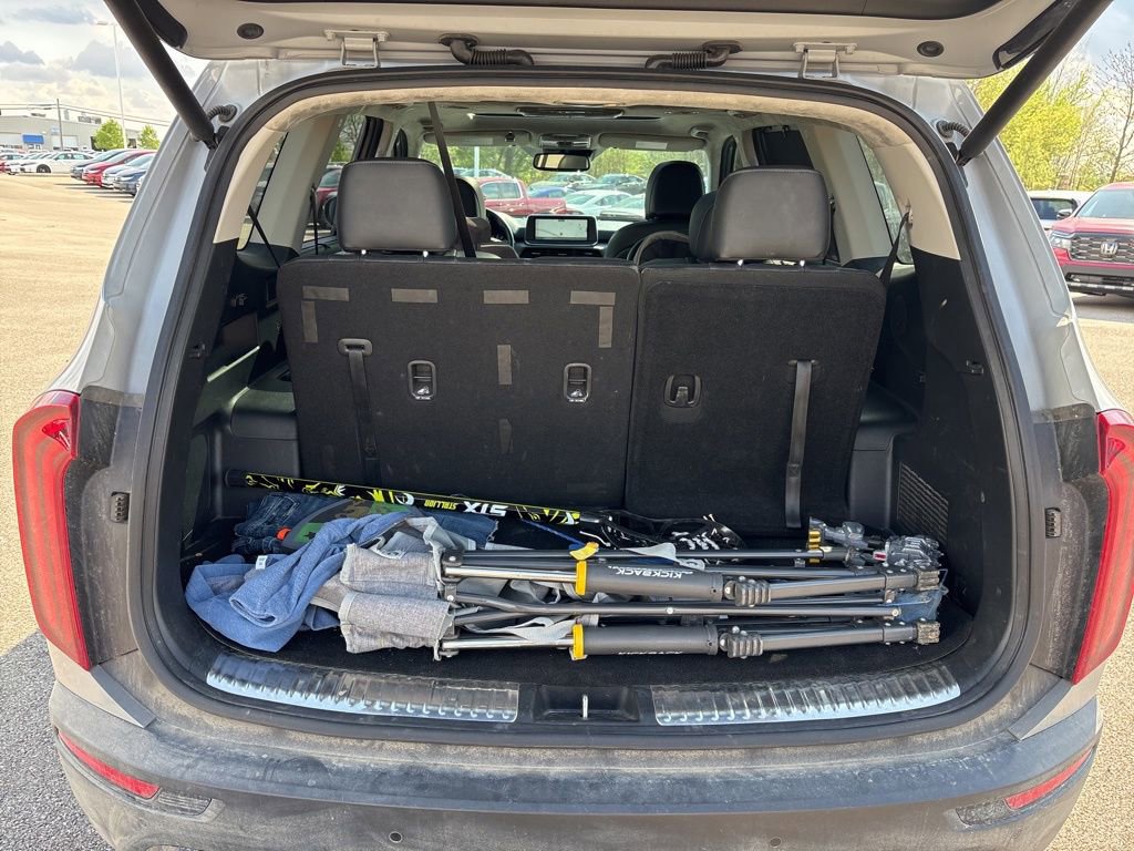 Used 2022 Kia Telluride SX w/ SX Prestige Package AWD/4WD image 12