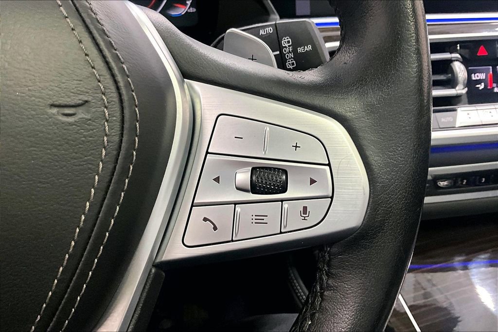 Used 2021 BMW X7 xDrive40i w/ Premium Package AWD/4WD image 21