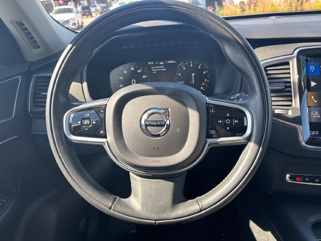 Used 2020 Volvo XC90 T5 Momentum AWD/4WD image 18