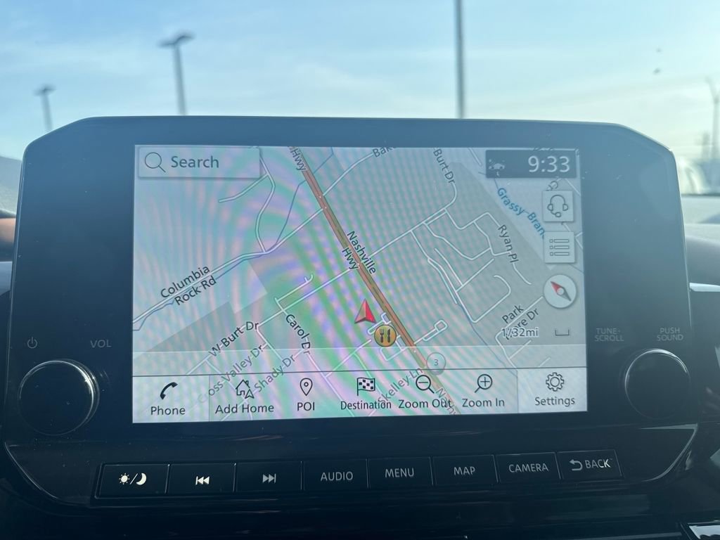 Certified 2025 Nissan Pathfinder Platinum w/ Black Appearance Package image 21