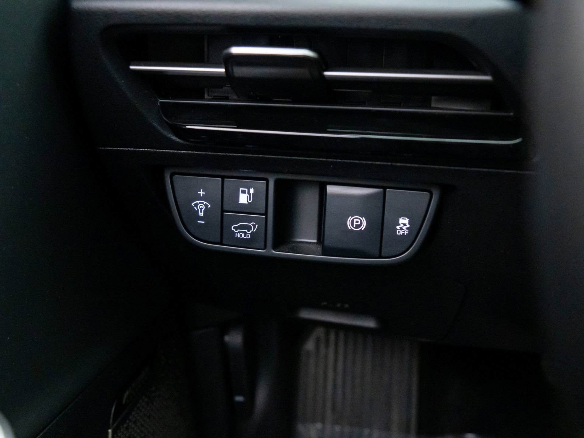 Used 2022 Kia EV6 Wind image 27