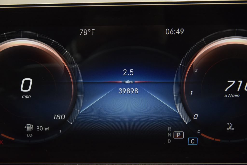 Certified 2022 Mercedes-Benz GLB 250 4MATIC image 25