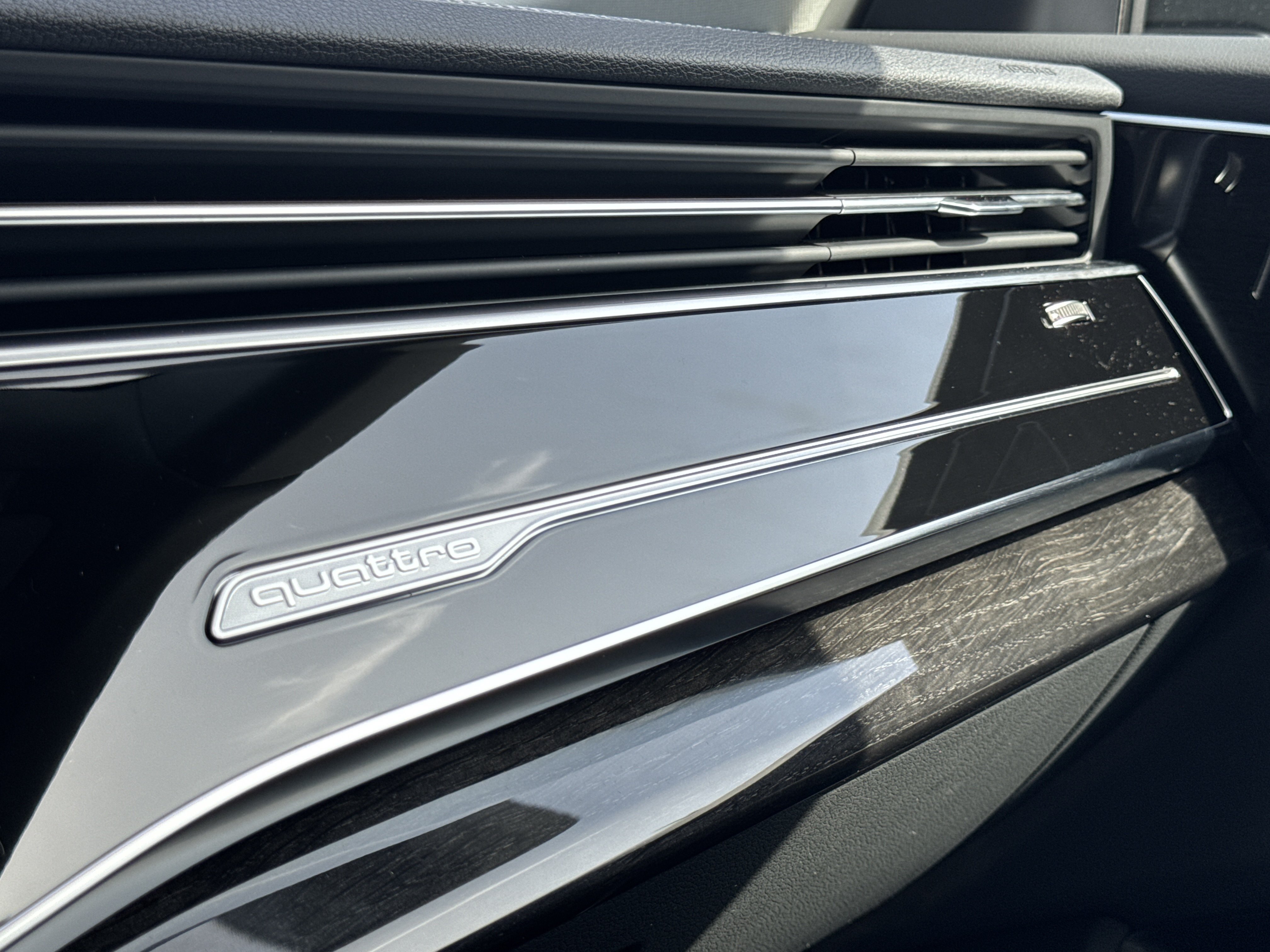 New 2026 Audi Q8 Premium AWD/4WD image 29