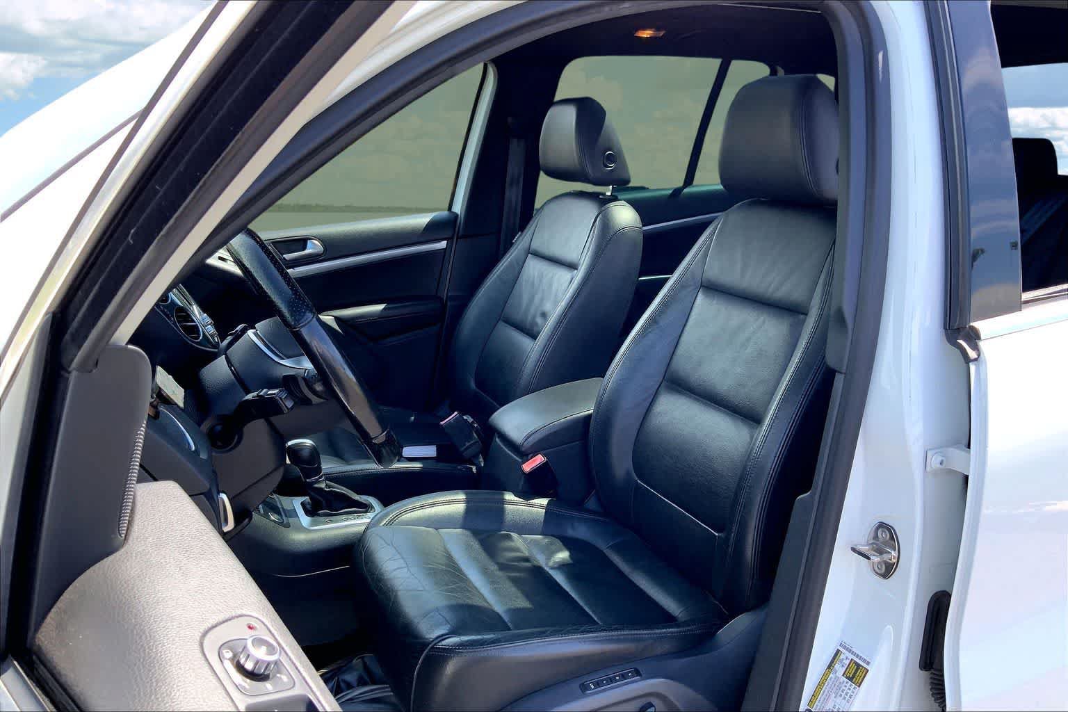 Used 2015 Volkswagen Tiguan R-Line FWD image 10