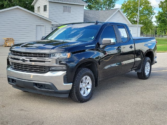 Used 2019 Chevrolet Silverado 1500 LT w/ All-Star Edition AWD/4WD image 2