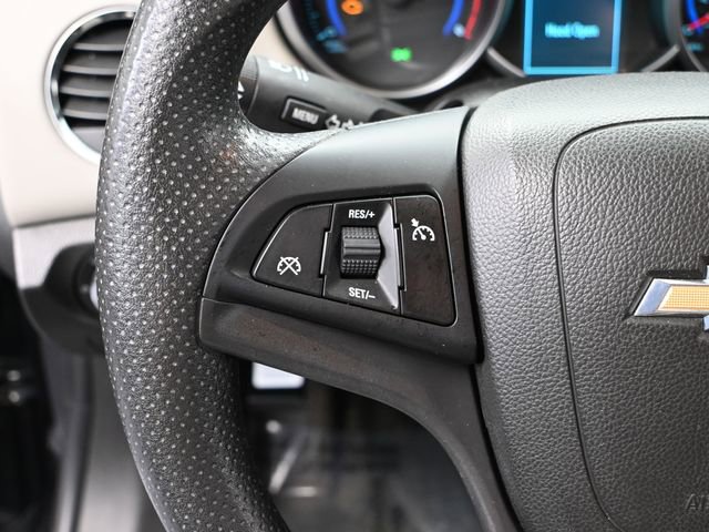 Used 2015 Chevrolet Cruze LS FWD image 23