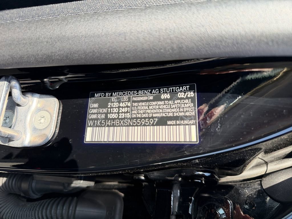 Used 2025 Mercedes-Benz CLA 250 4MATIC image 30