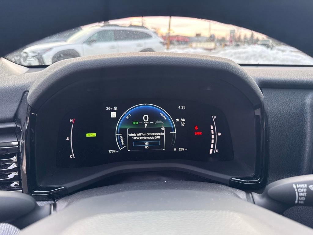 Used 2025 Toyota Camry LE image 15