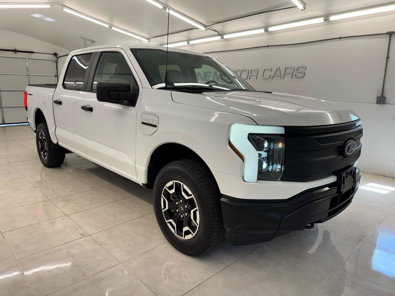 Used 2022 Ford F150 Lightning Pro AWD/4WD image 3