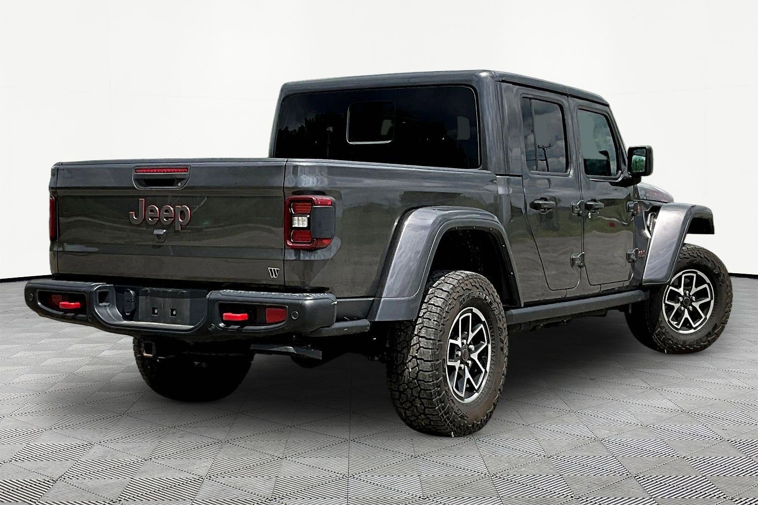 Used 2024 Jeep Gladiator Rubicon AWD/4WD image 6