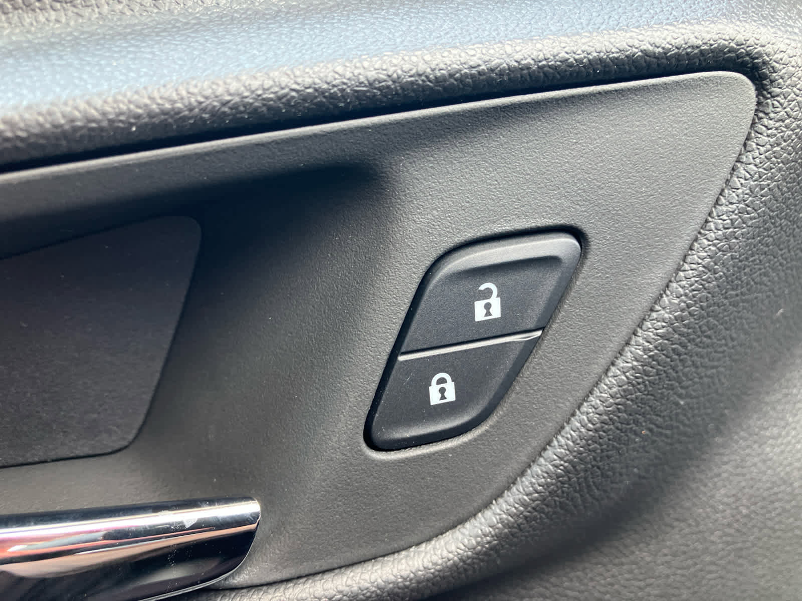 New 2026 Chevrolet Trax RS w/ Driver Confidence Package image 12