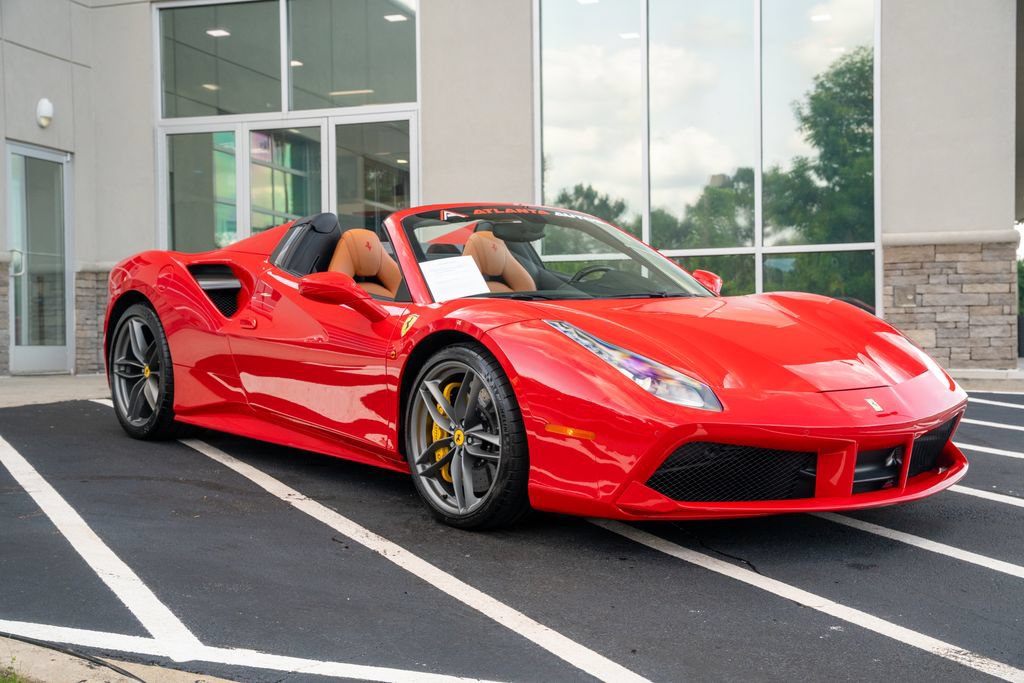 Used 2018 Ferrari 488 Spider RWD image 7