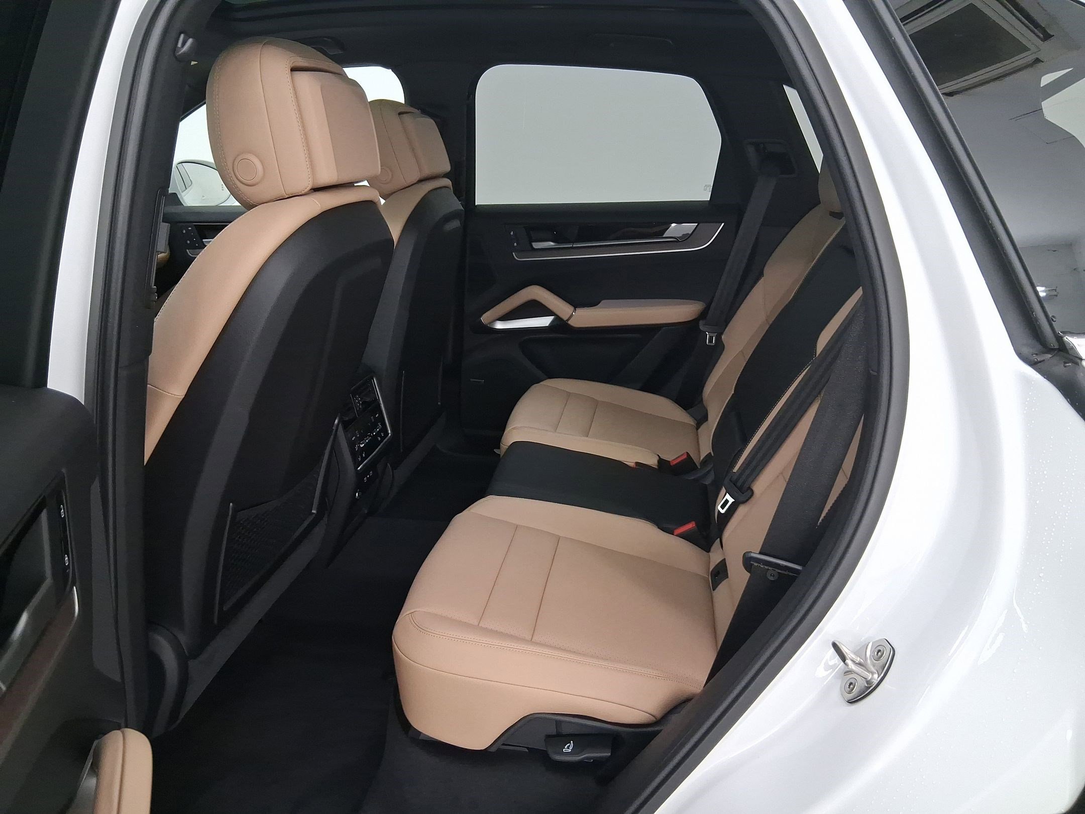 New 2026 Porsche Cayenne AWD/4WD image 12