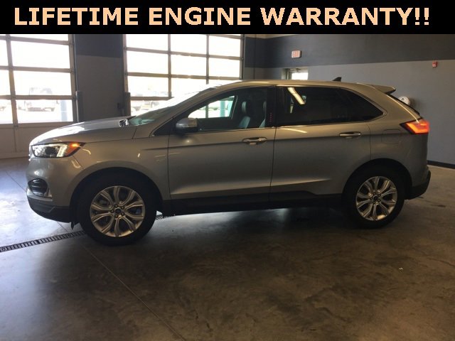 Used 2022 Ford Edge Titanium image 6