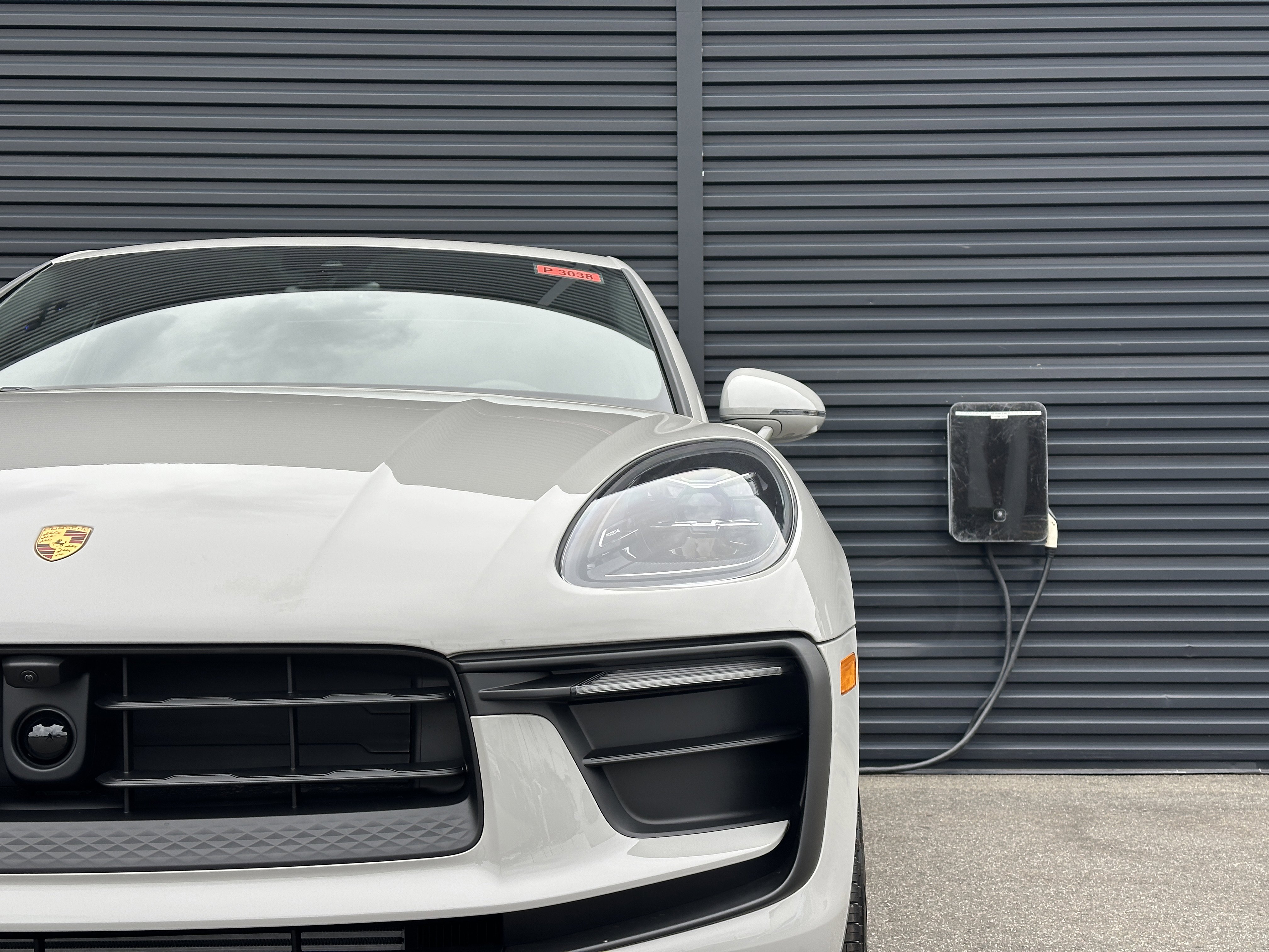 New 2026 Porsche Macan AWD/4WD image 15