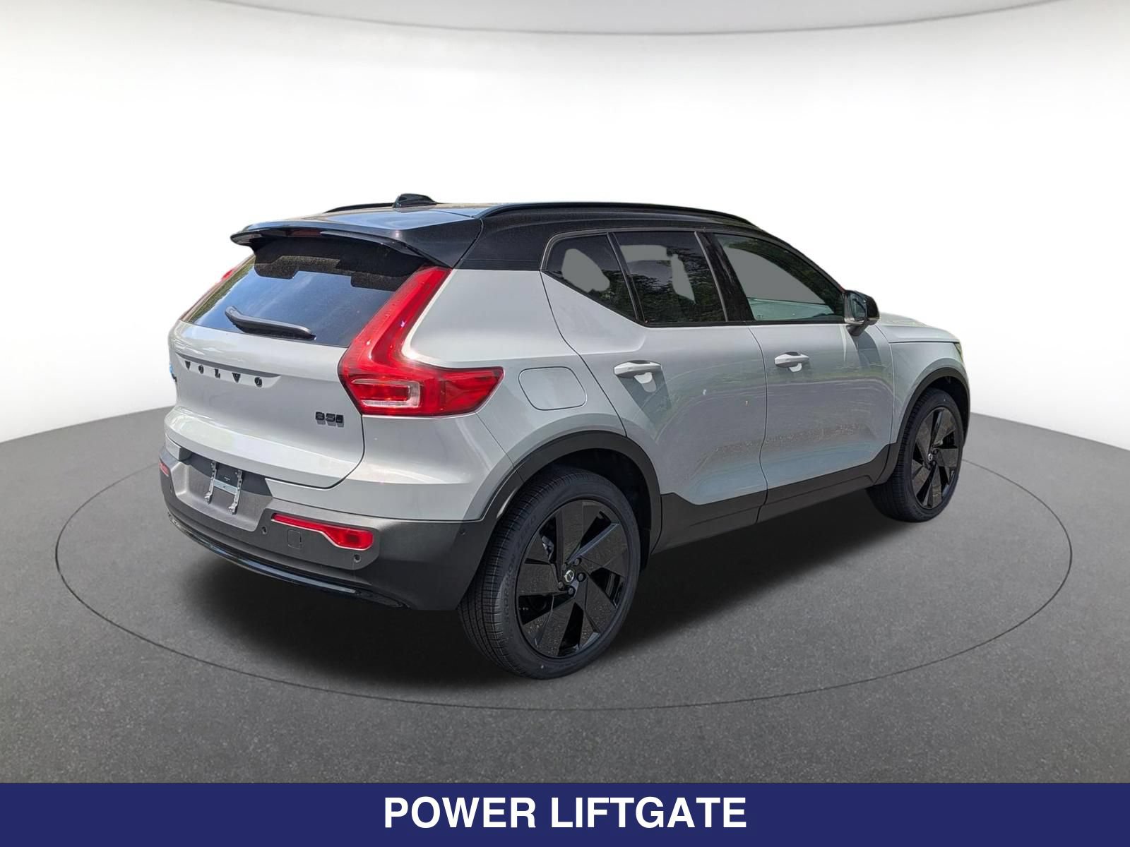 New 2026 Volvo XC40 B5 Ultra w/ Protection Package Premier AWD/4WD image 6