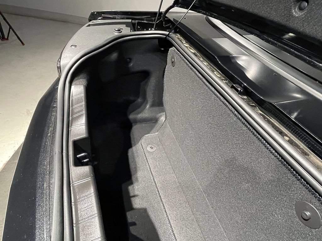 Used 2024 Chevrolet Camaro LT RWD image 45