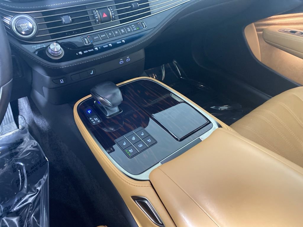 Certified 2023 Lexus LS 500 AWD w/ Interior Upgrade Package image 22