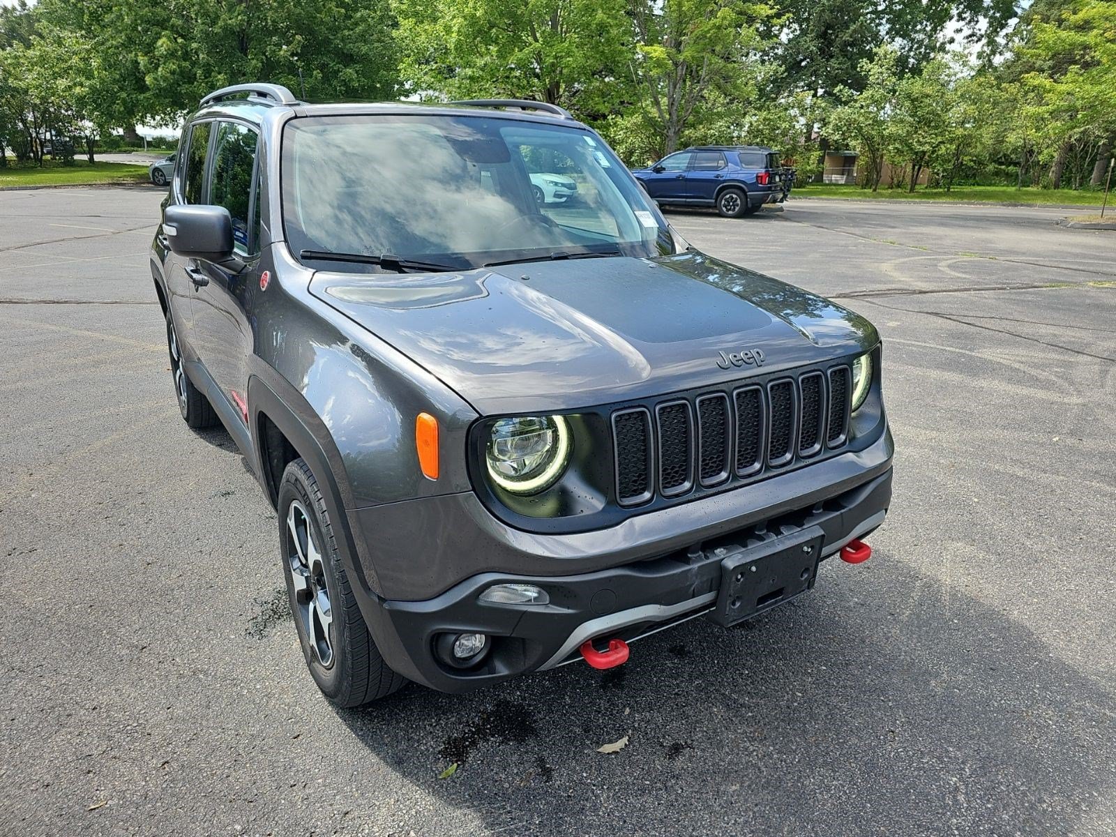 Used 2019 Jeep Renegade Trailhawk AWD/4WD image 8