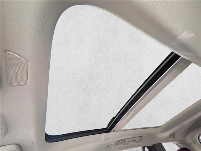 Certified 2023 Volvo XC90 B5 Plus image 14