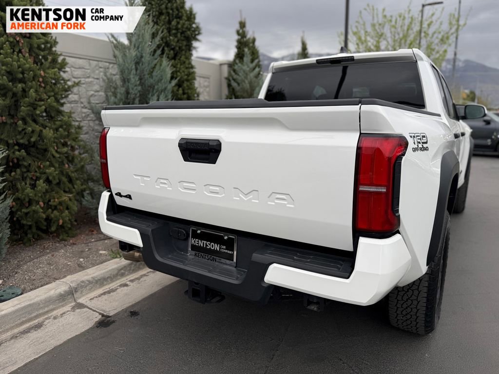 Used 2025 Toyota Tacoma TRD Off-Road image 36