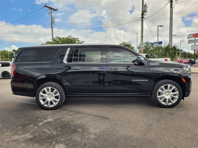 Certified 2023 Chevrolet Suburban High Country image 8