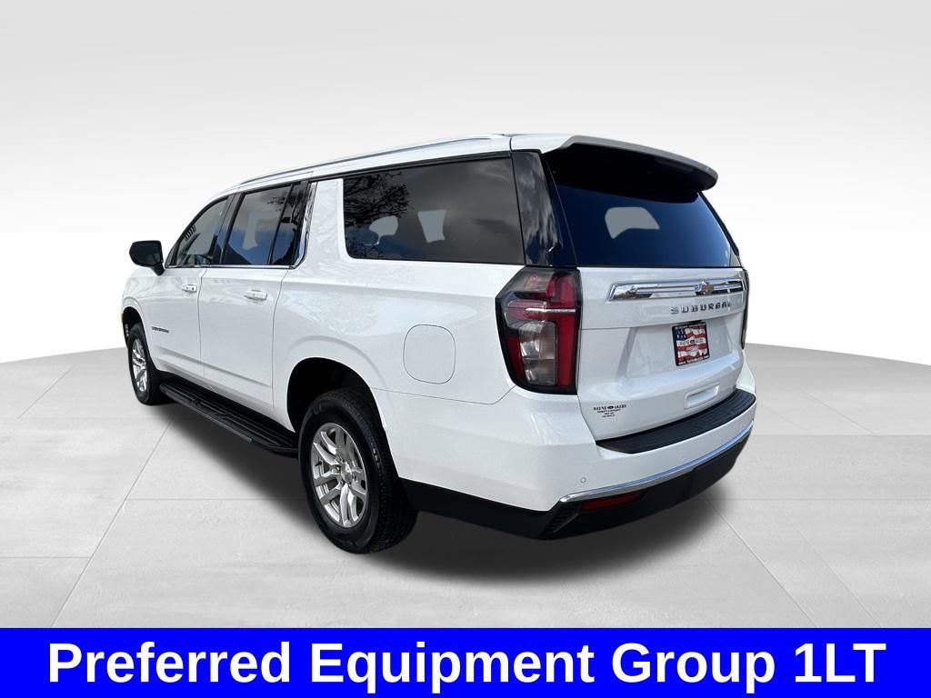 Used 2023 Chevrolet Suburban LT AWD/4WD image 6