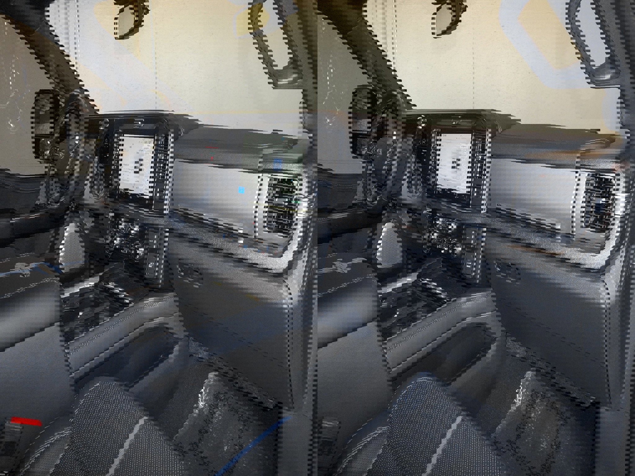 Used 2025 Ford F450 Platinum image 40