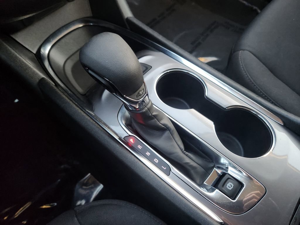 Used 2024 Chevrolet Malibu LT image 22