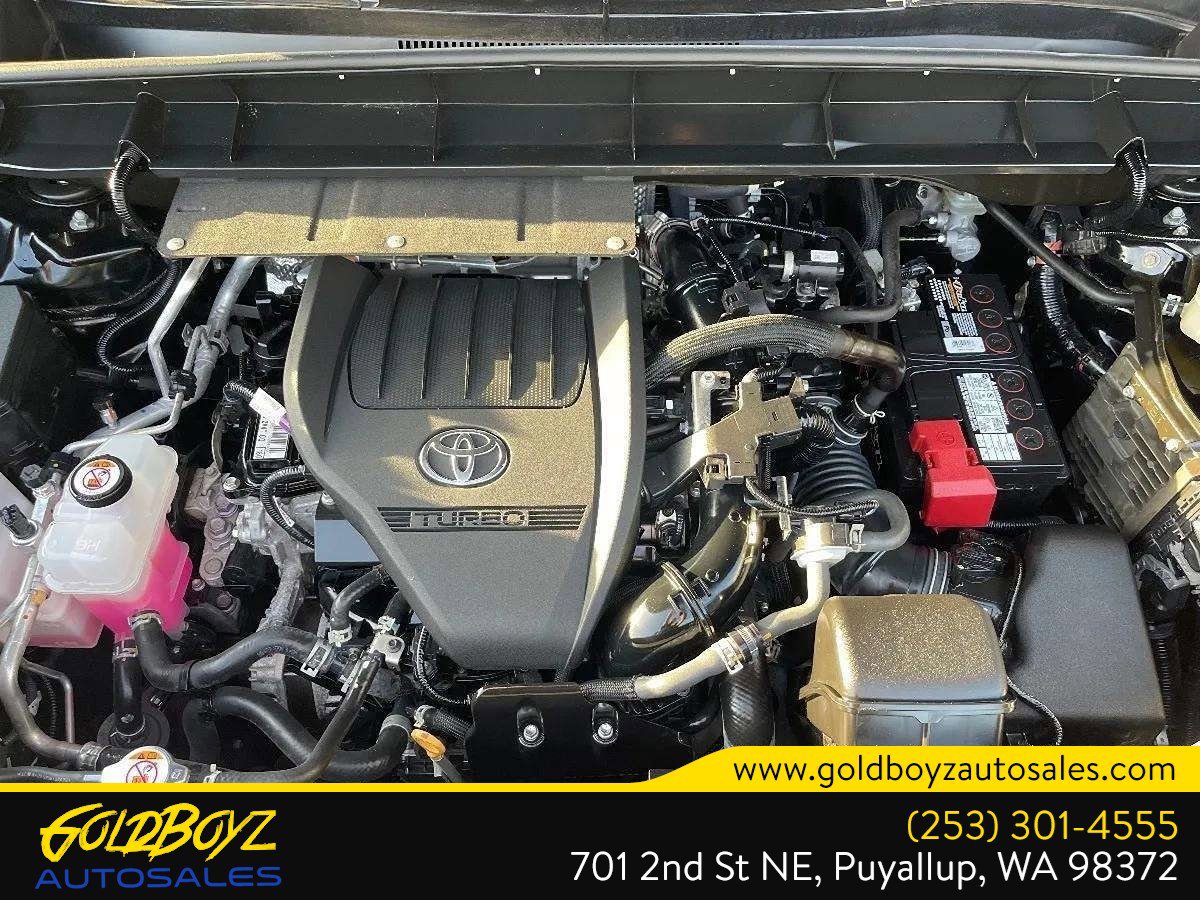 Used 2023 Toyota Highlander LE image 10