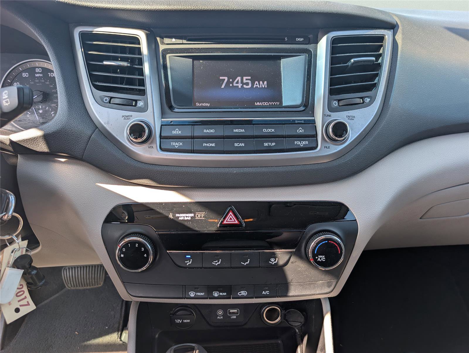 Used 2016 Hyundai Tucson SE image 16
