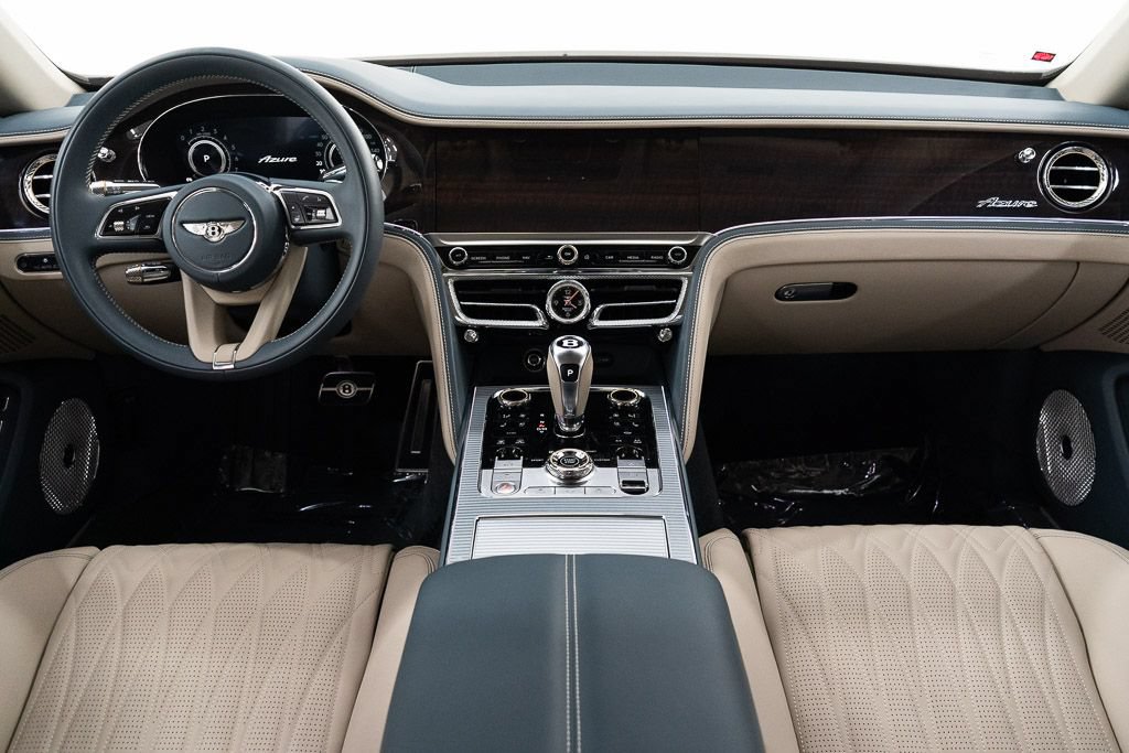 Used 2026 Bentley Flying Spur Plug-In Hybrid AWD/4WD image 24