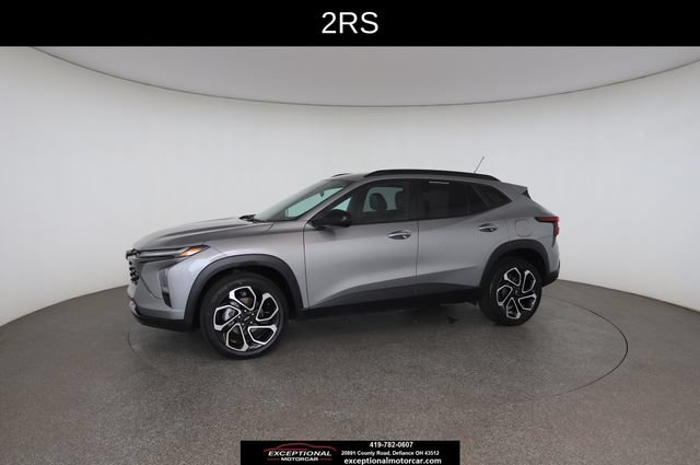 Used 2024 Chevrolet Trax RS w/ Driver Confidence Package FWD image 5