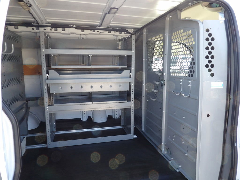 Used 2017 Chevrolet Express 2500 image 28