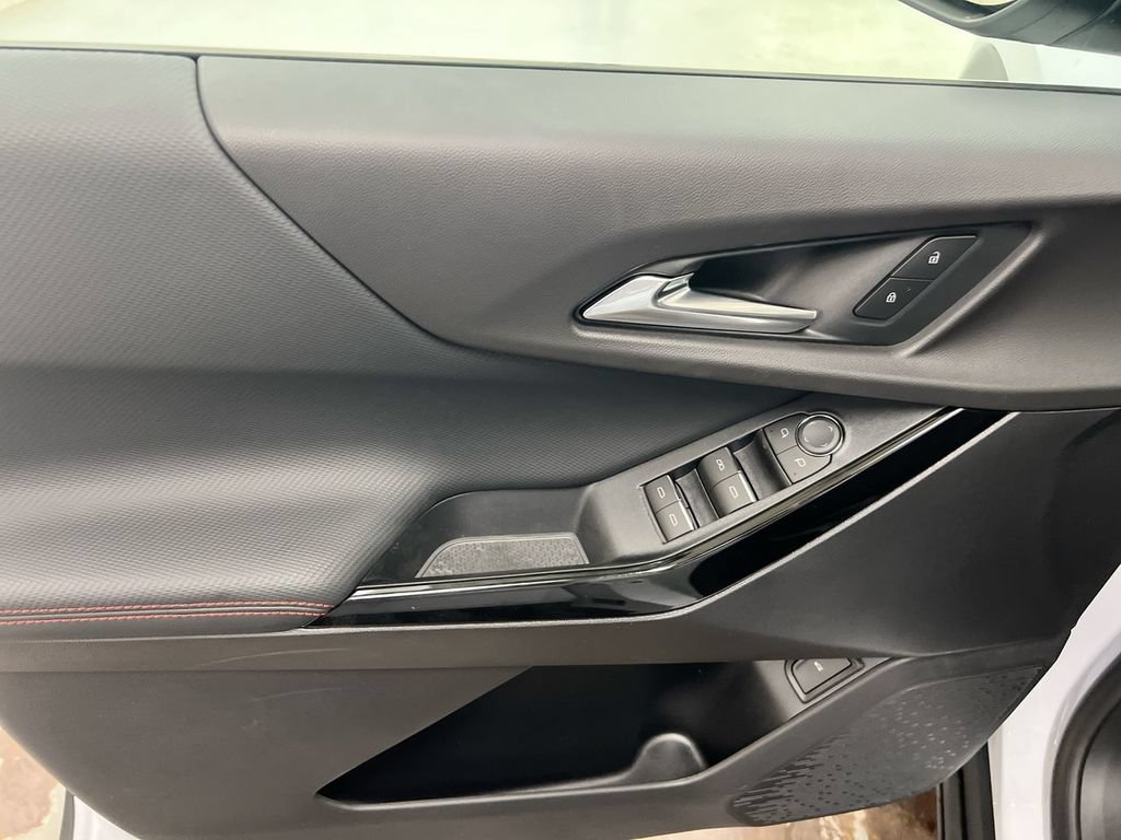 New 2027 Chevrolet Equinox RS AWD/4WD image 21