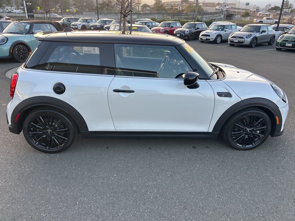 Used 2024 MINI Cooper S image 6