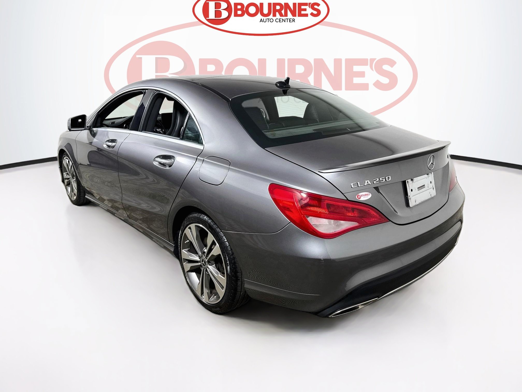 Used 2019 Mercedes-Benz CLA 250 4MATIC image 8