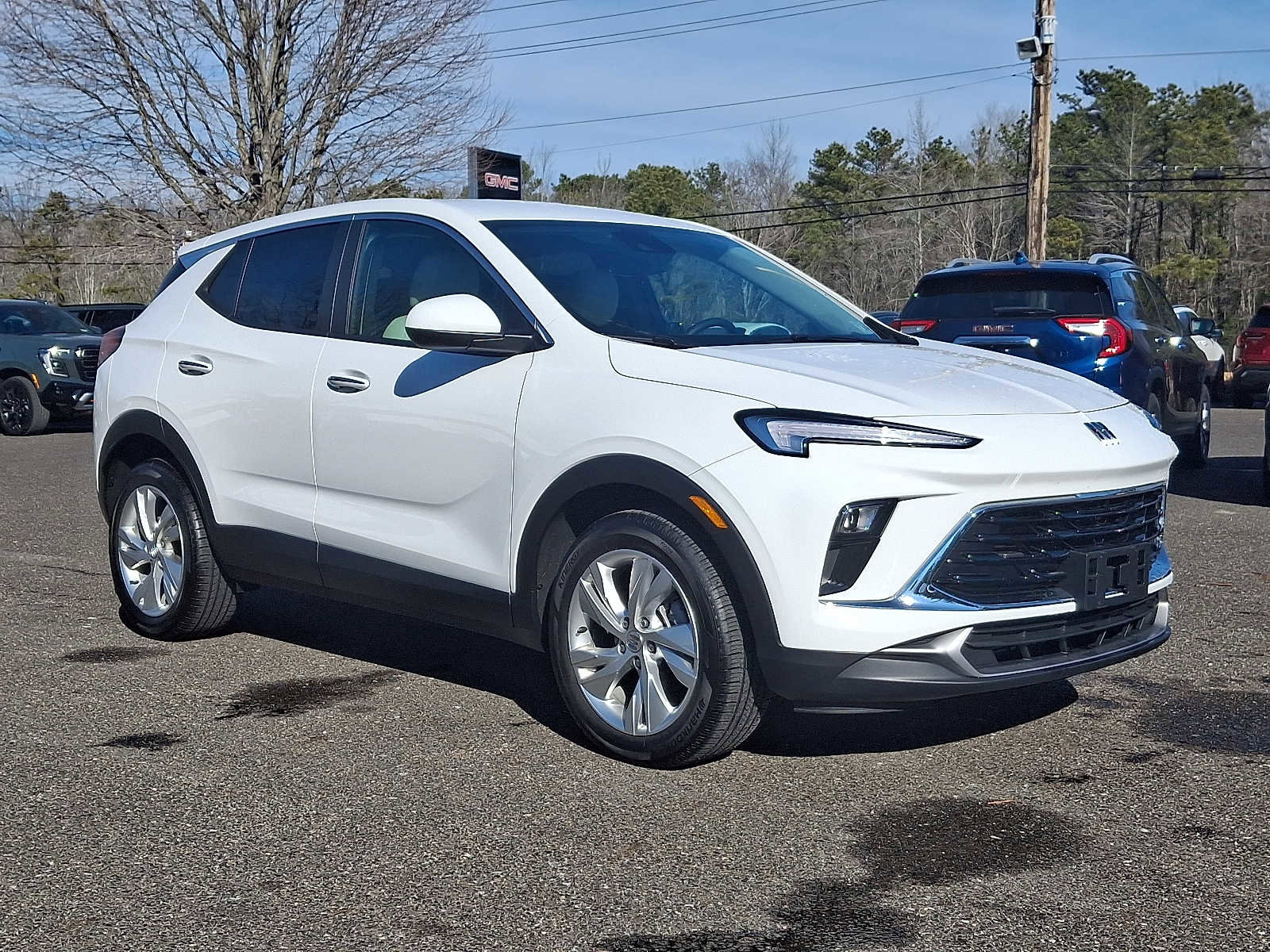 Used 2026 Buick Encore GX Preferred w/ Comfort Package image 1