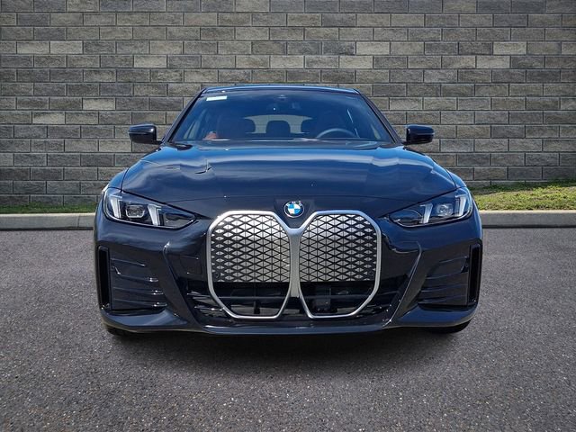 New 2026 BMW i4 xDrive40i image 2