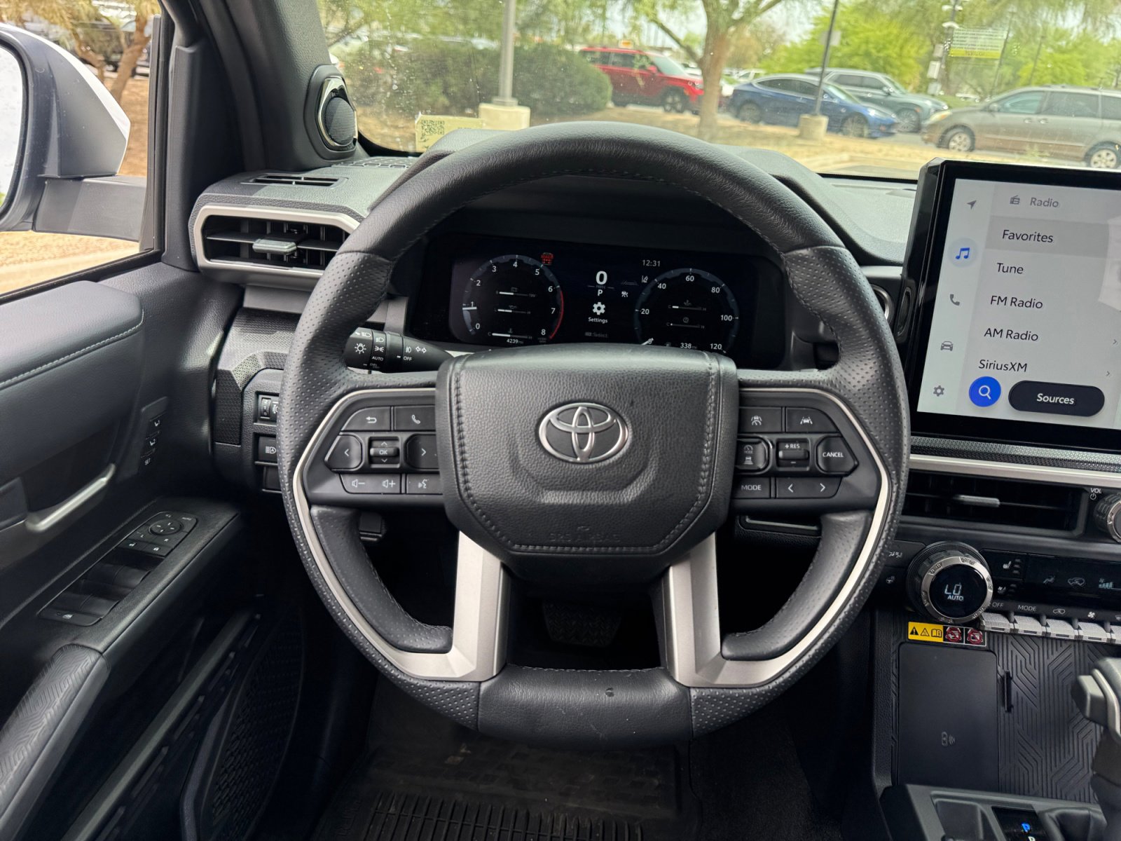 Certified 2025 Toyota 4Runner Limited AWD/4WD image 9